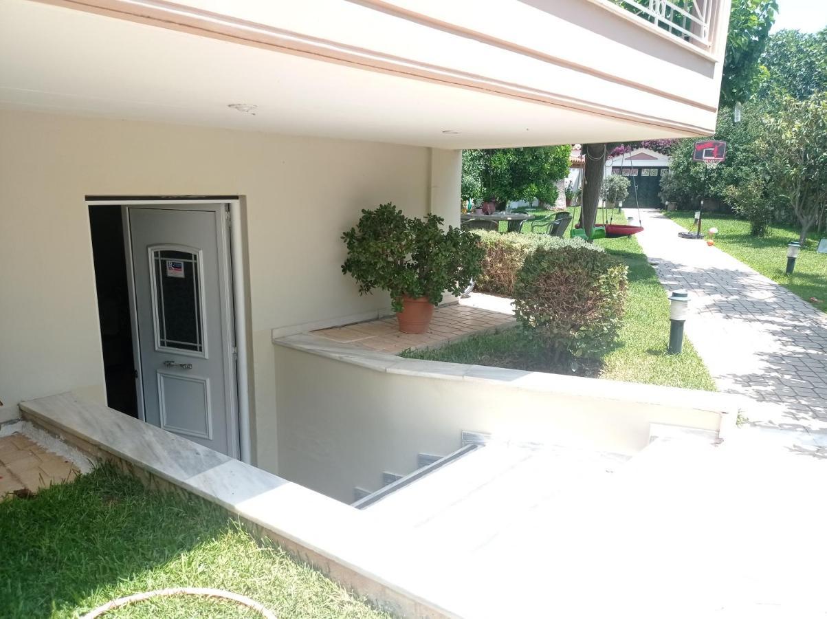 Galini Apartment Near Sea, Port And Airport Артемида Екстериор снимка